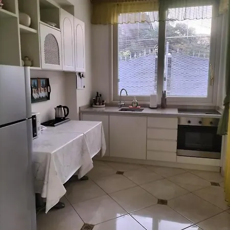 Azzurra Depandance Con Piscina *